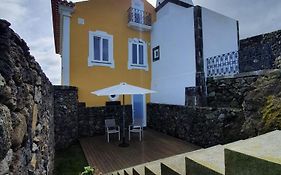 Casa das Lajes